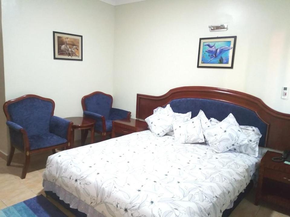 Emerald Hotel Кампала Екстер'єр фото